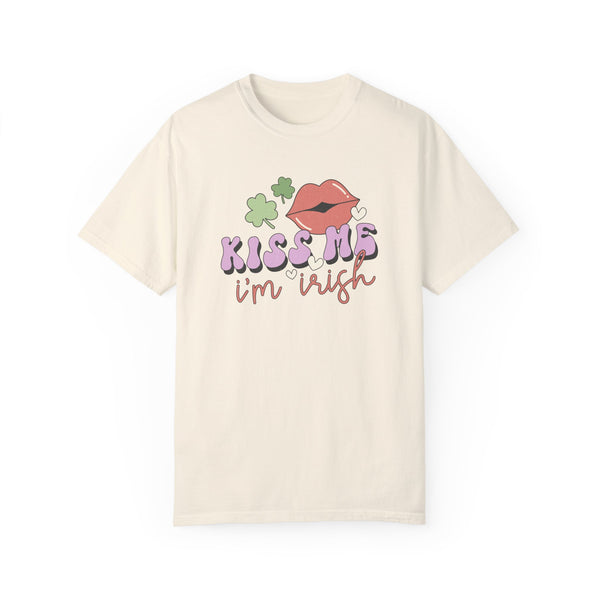 Kiss Me Tee