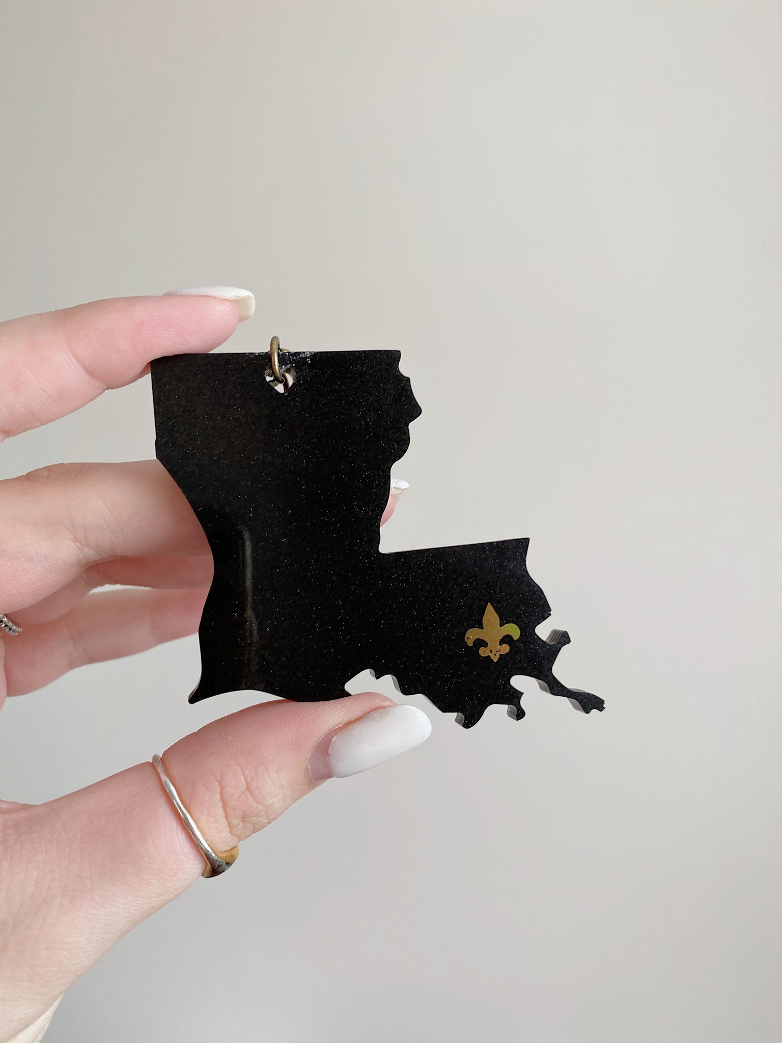 Louisiana Black and Gold Keychain – Sydney Smith Design Co.